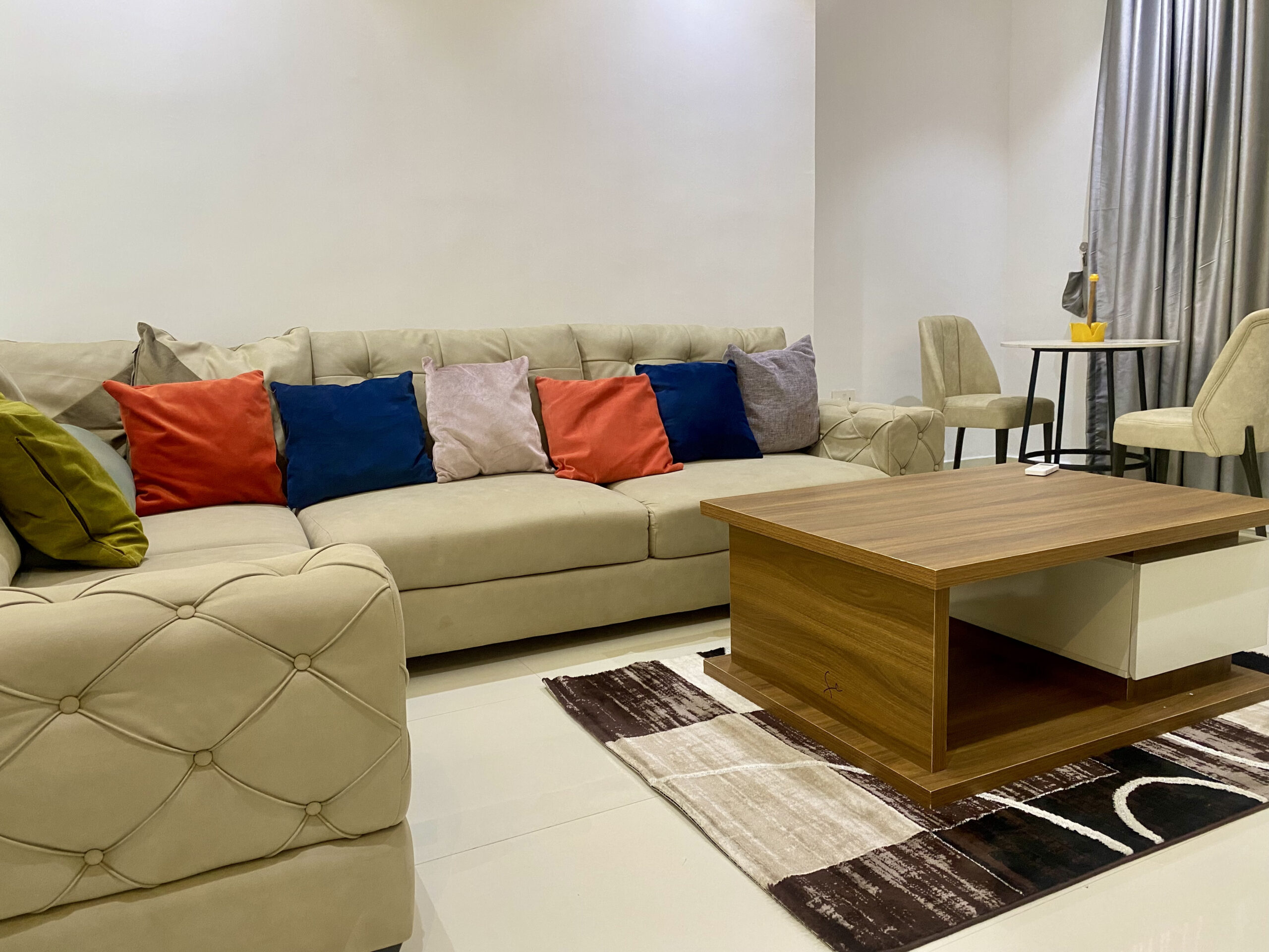 House27 Estate, Guzape